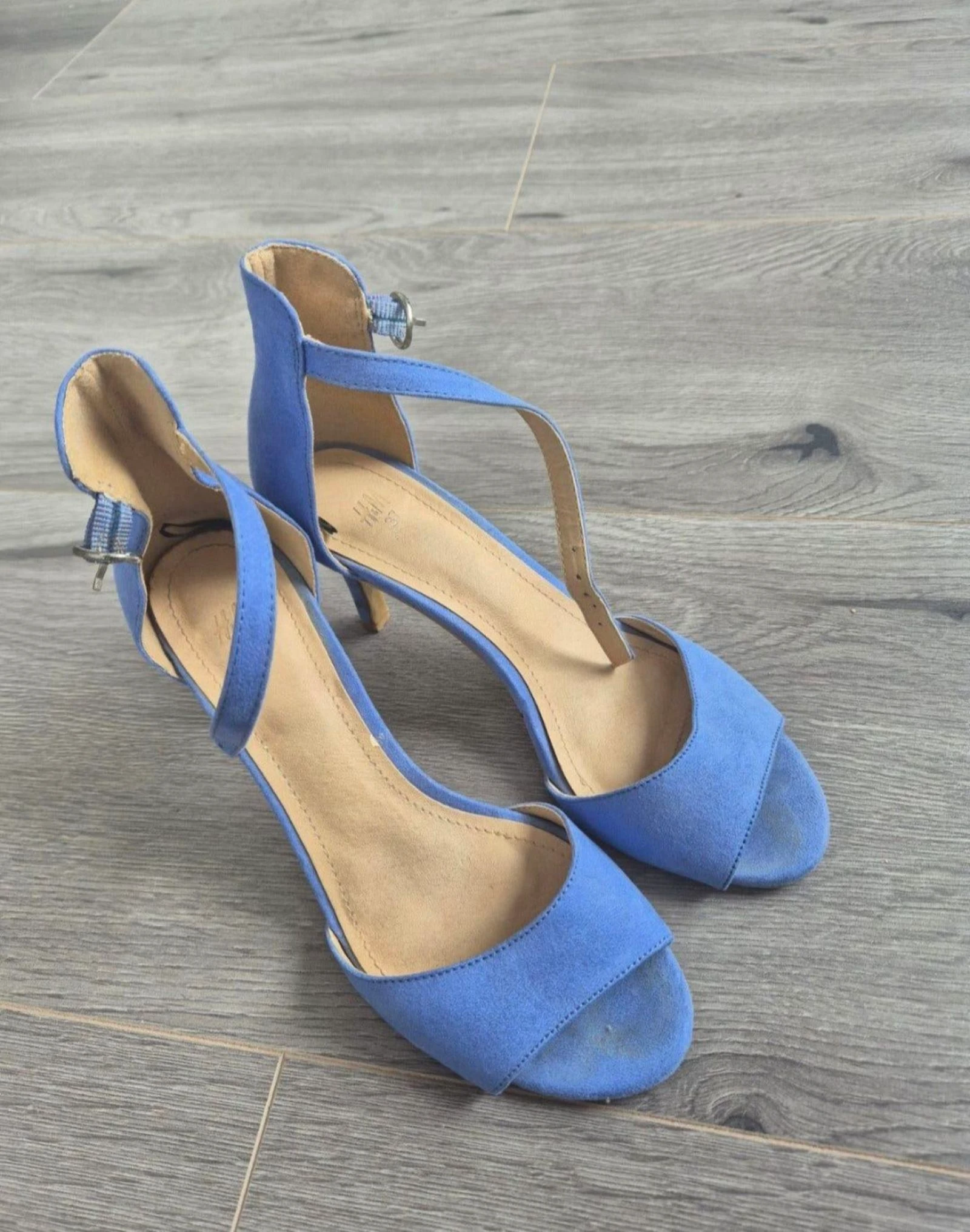 H&M Light Blue Suede-Look Heels with Ankle Strap | Size 37 – photo 2